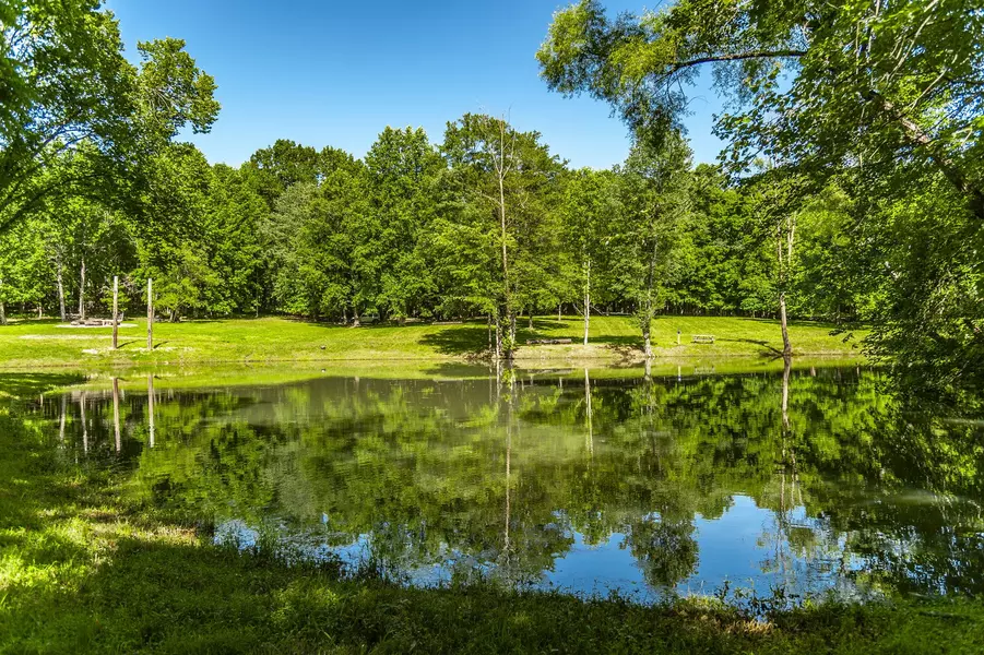 12 Keytown Road, Portland, TN 37148