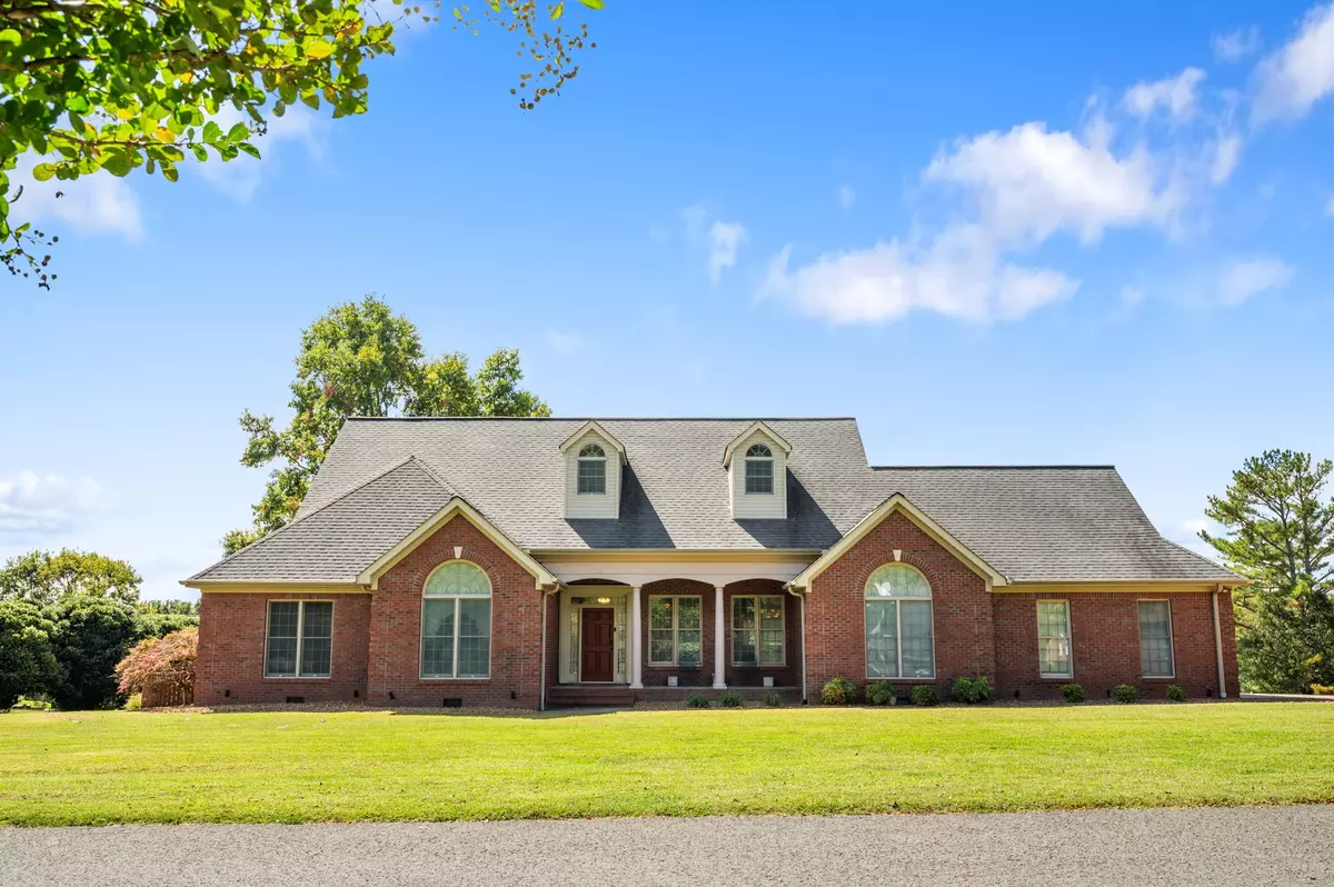 Fayetteville, TN 37334,350 Bridlewood Dr