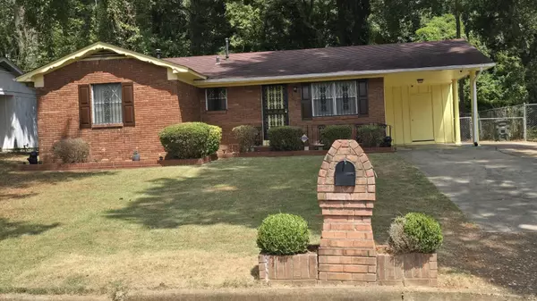 Memphis, TN 38109,3953 HEDGEROW DR