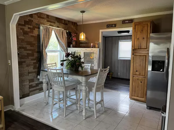 Adamsville, TN 38310,326 MIMOSA ST