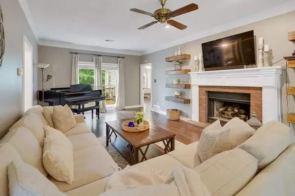 Cordova, TN 38018,122 COUNTRY PL