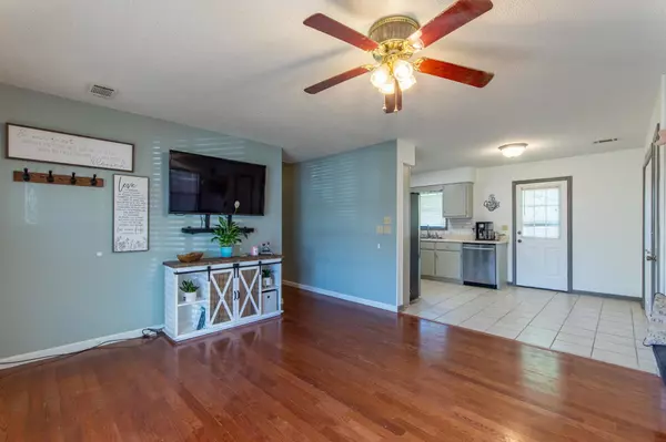 Adamsville, TN 38310,102 MCBRIDE CV