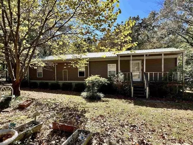 Crump, TN 38327,60 DOLPHIN RD