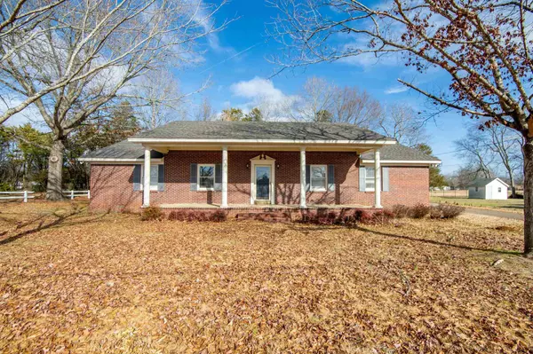 275 FARMINGTON RD, Savannah, TN 38372
