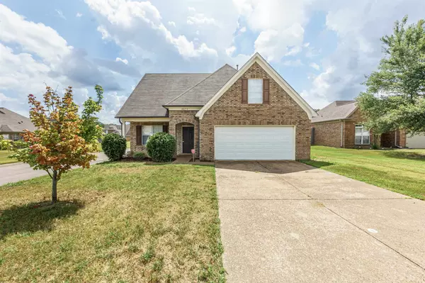 8873 N CORTONA CIR, Cordova, TN 38018