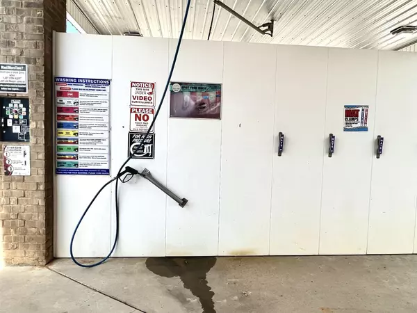 Adamsville, TN 38310,224 E MAIN ST