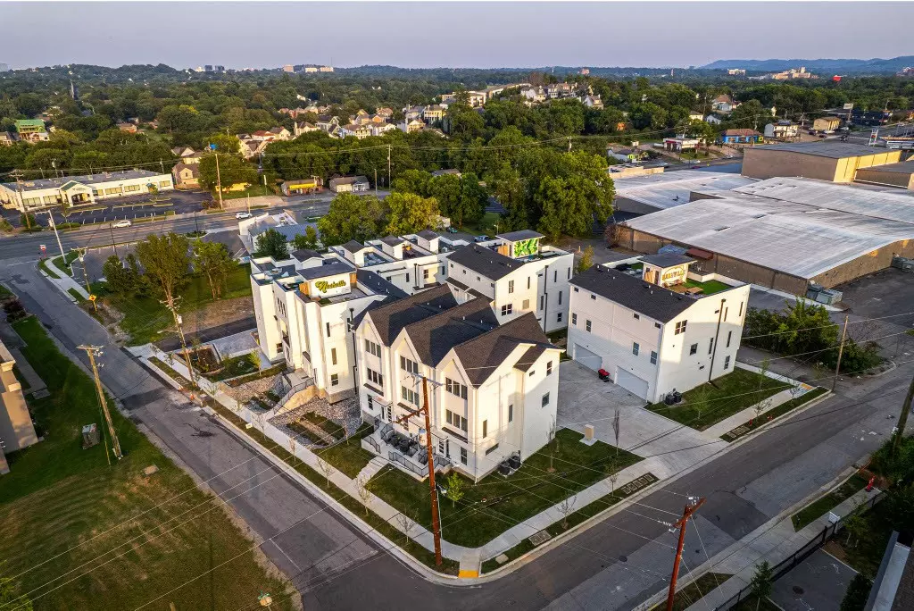 Nashville, TN 37209,5625 Lenox Ave #Building Group 2