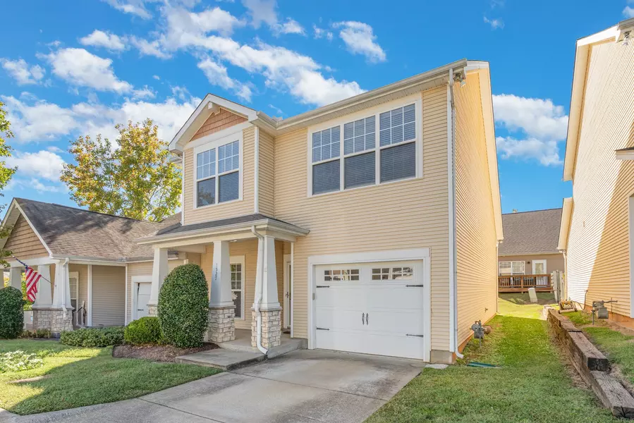 1527 Lincoya Bay Dr, Nashville, TN 37214