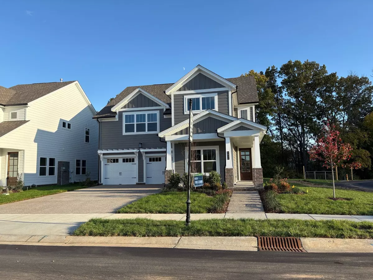 Franklin, TN 37064,8031 Headwaters Drive