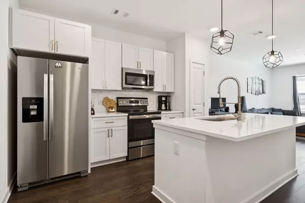 Nashville, TN 37209,1677 54th Ave #N #232
