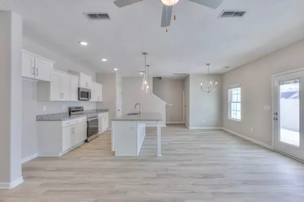 Tullahoma, TN 37388,21 Hardwood Rd