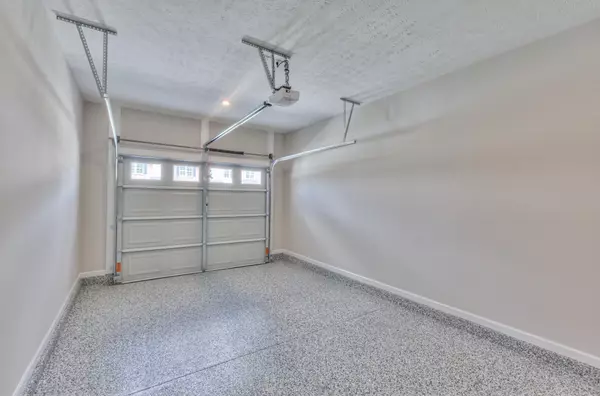 Tullahoma, TN 37388,23 Hardwood Rd