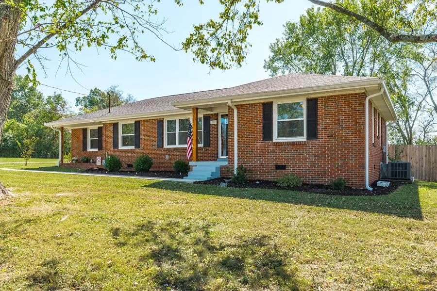 110 Jennings Drive, Hendersonville, TN 37075
