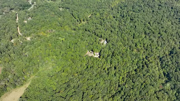 Dickson, TN 37055,118 McDonald Loop