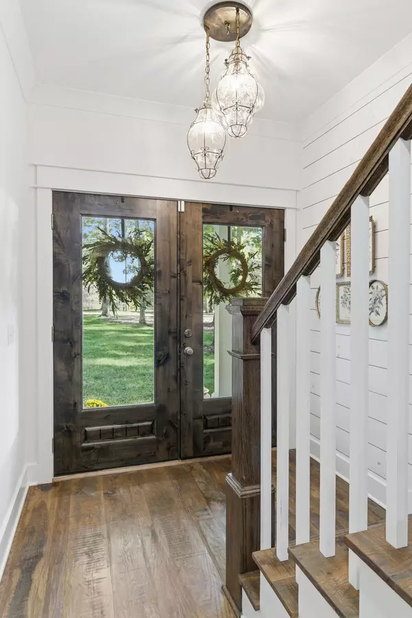 Franklin, TN 37064,5616 Pinewood Rd