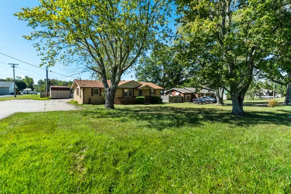 Greenbrier, TN 37073,2164 Old Greenbrier Pike