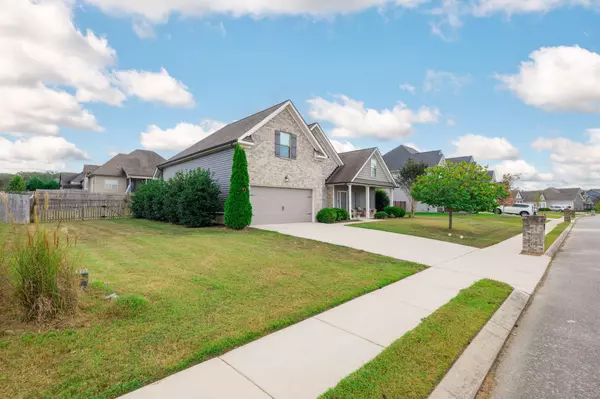 Ooltewah, TN 37363,7470 Blazing Star Court
