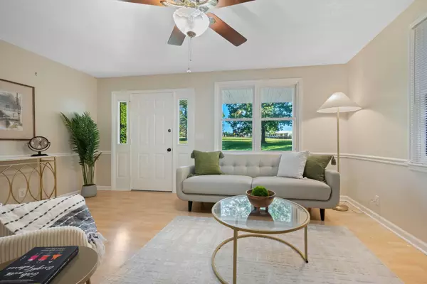 Dickson, TN 37055,579 Murrell Rd