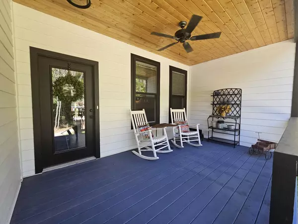 425 Buck Graves Rd, Westmoreland, TN 37186