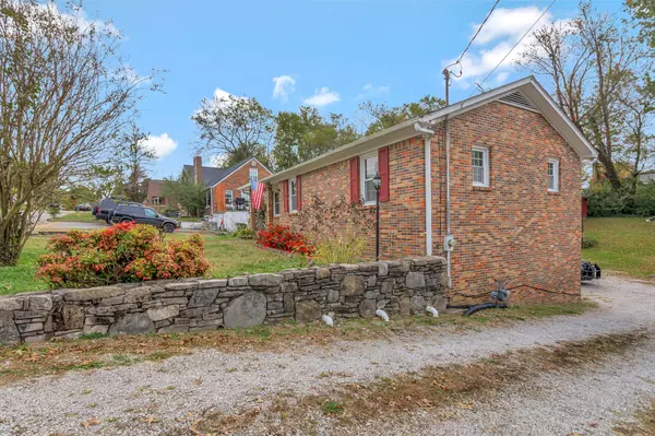 Columbia, TN 38401,108 8th Ave