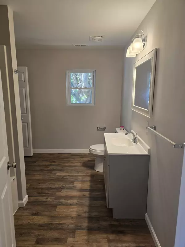 Chapel Hill, TN 37034,408 Broadview St