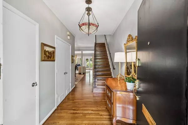 Nashville, TN 37215,646 Timber Ln