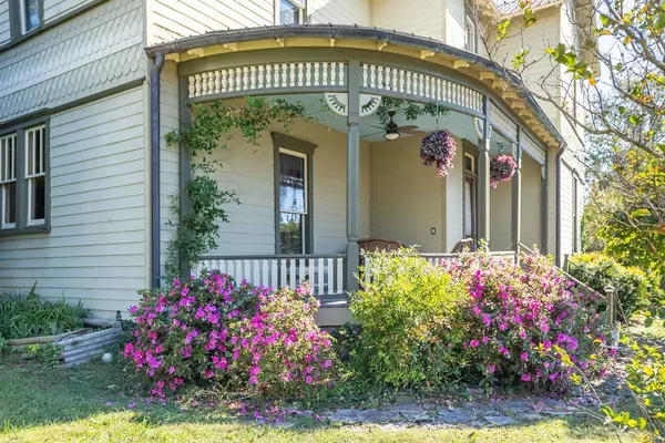 318 W Jefferson St, Pulaski, TN 38478
