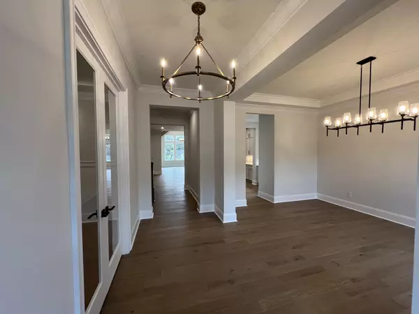 Brentwood, TN 37027,1832 Dartmouth Drive