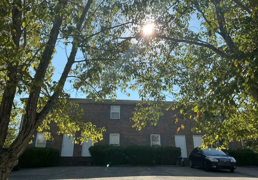 441 Martha Ln #D, Clarksville, TN 37043