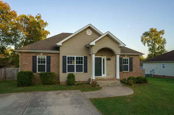 131 Filly Ln, Springfield, TN 37172