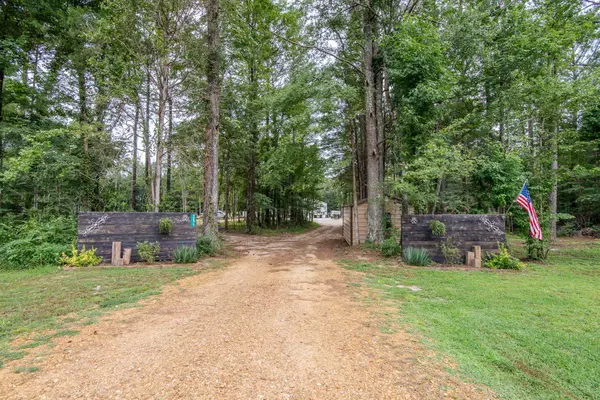 Saltillo, TN 38370,48870 Hwy 69
