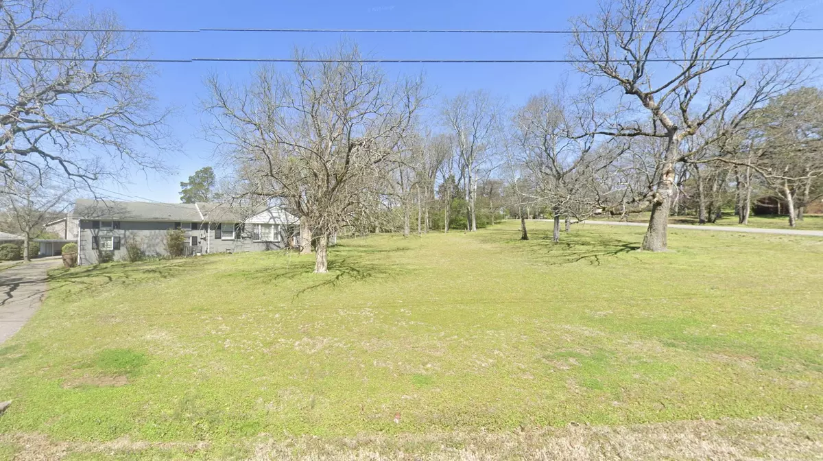 Nashville, TN 37205,725 Adkisson Ln