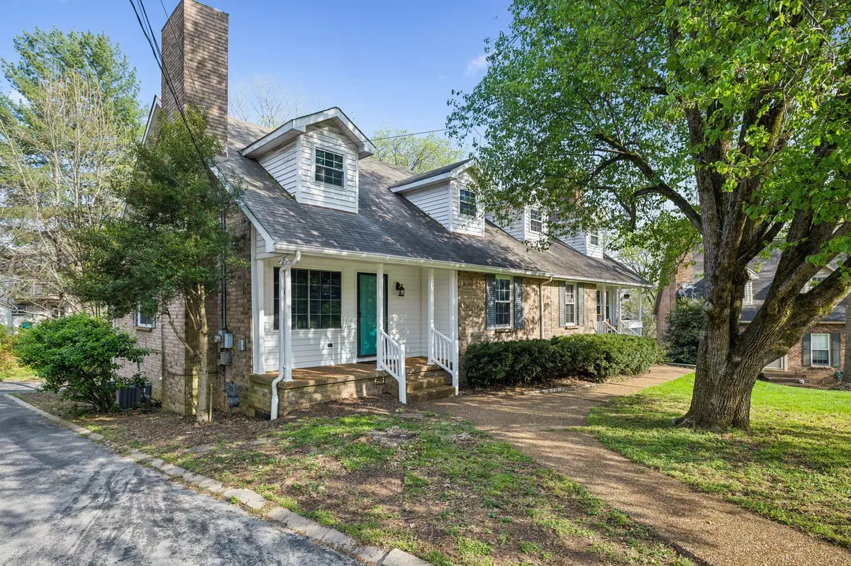 Brentwood, TN 37027,5524 Thalman Dr