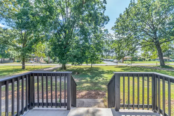 La Vergne, TN 37086,1705 Money St