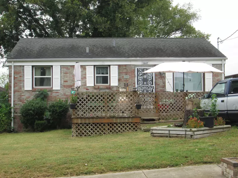 1847 25th Ave #N, Nashville, TN 37208