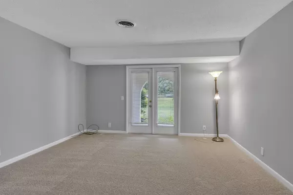 Nashville, TN 37221,210 Old Hickory Blvd #48