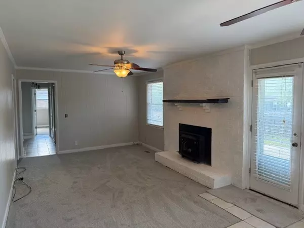Hendersonville, TN 37075,287 Old Shackle Island Rd