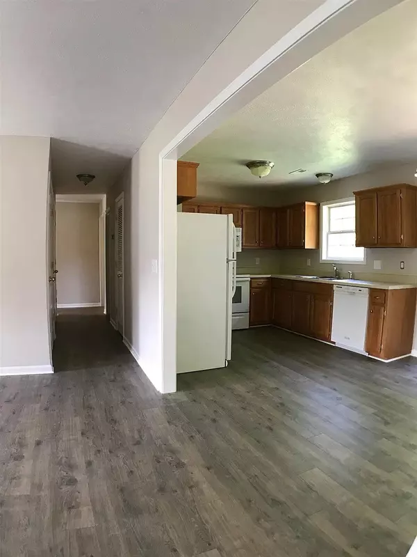 La Vergne, TN 37086,608 Butternut Trce