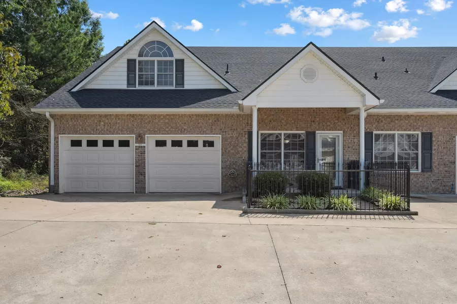 1900 Tinnin Rd #11, Goodlettsville, TN 37072