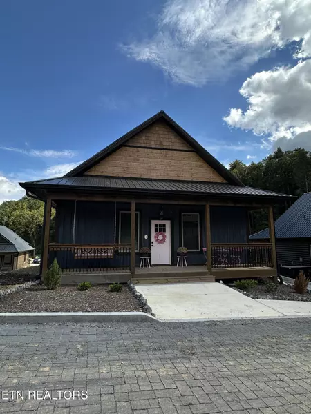 539 Warbonnet Way, Sevierville, TN 37863