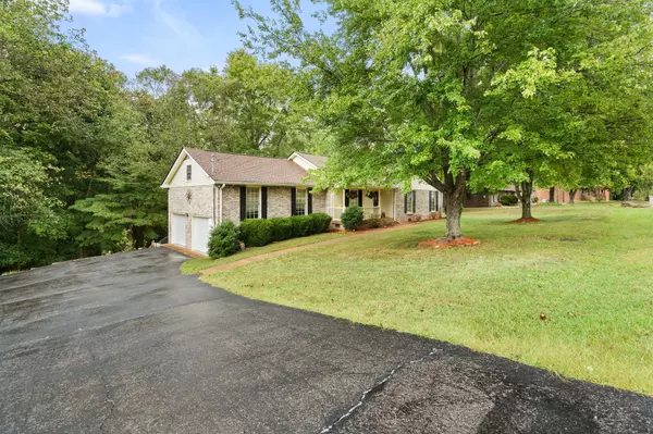 Goodlettsville, TN 37072,331 View Ridge Dr