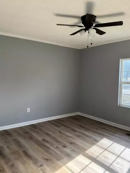 425 4th Street #SE, Cleveland, TN 37311