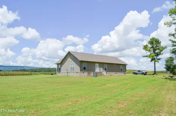 Pikeville, TN 37367,241 Terry Rd