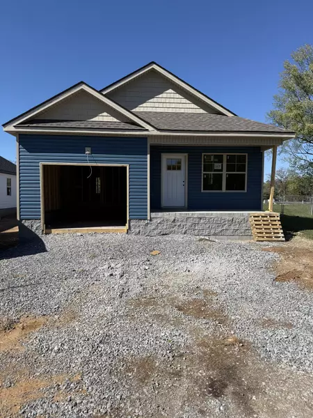 167 Arkansas Ave, Oak Grove, KY 42262