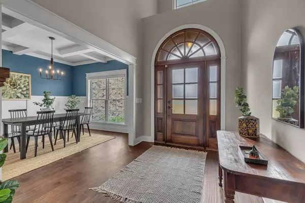 2713 Carousel Dr, Murfreesboro, TN 37128