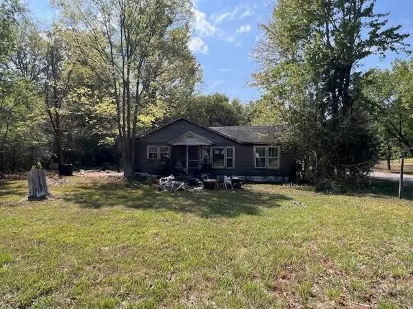 Savannah, TN 38372,229 STADIUM DR