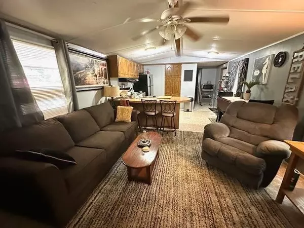 Bath Springs, TN 38311,484 STOKES LN
