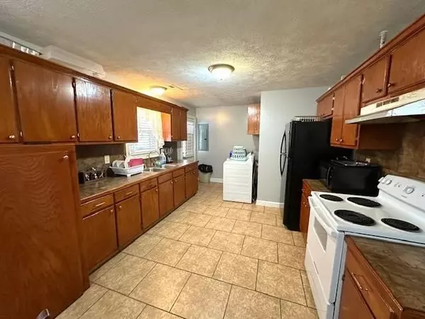 Savannah, TN 38372,45 OAK ST