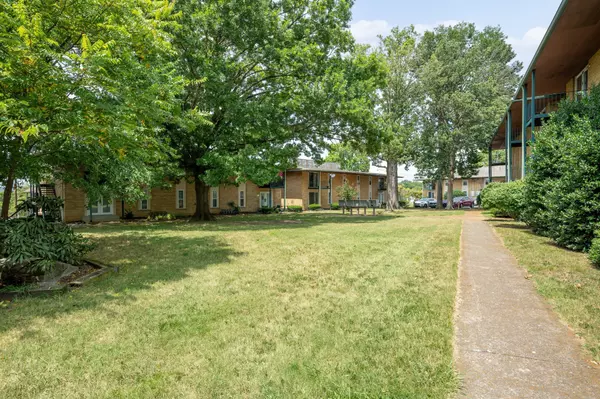 Madison, TN 37115,555 N DuPont Ave