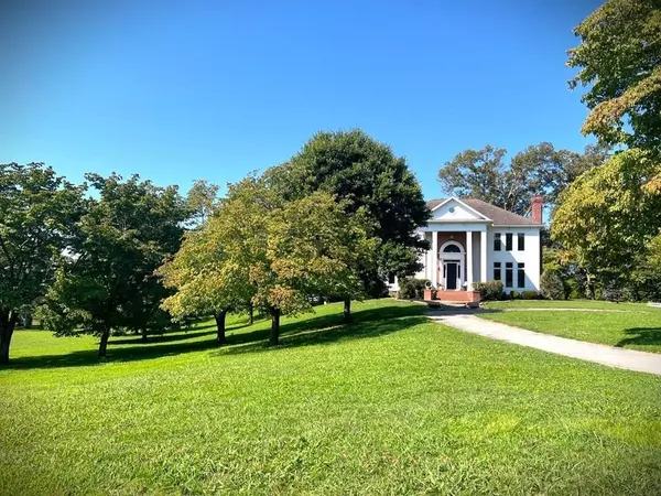 Cookeville, TN 38506,151 Pigeon Roost Creek Rd